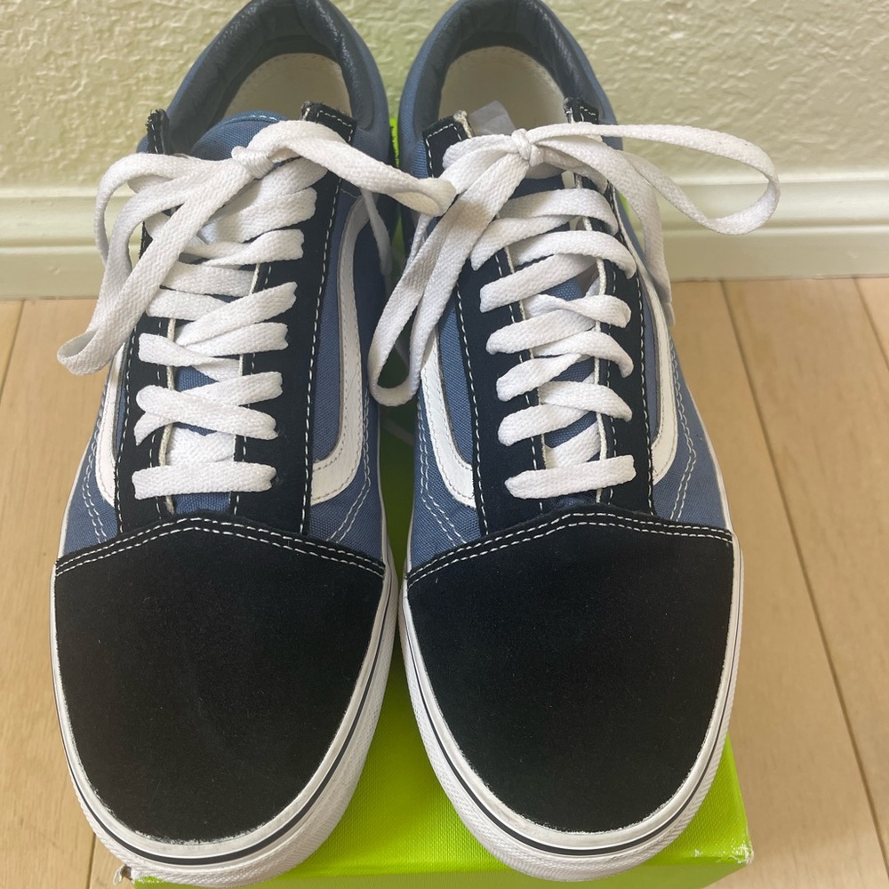 Vans Black and Blue Old Skool Shoes Suede and Canvas/ women 9.5 /Men 8/ new
